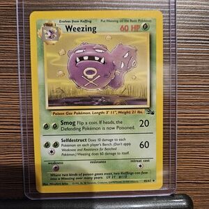 Pokemon Weezing Trading Card
